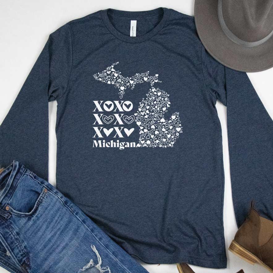 XOXO Michigan long sleeve tee - Michigan Vibes